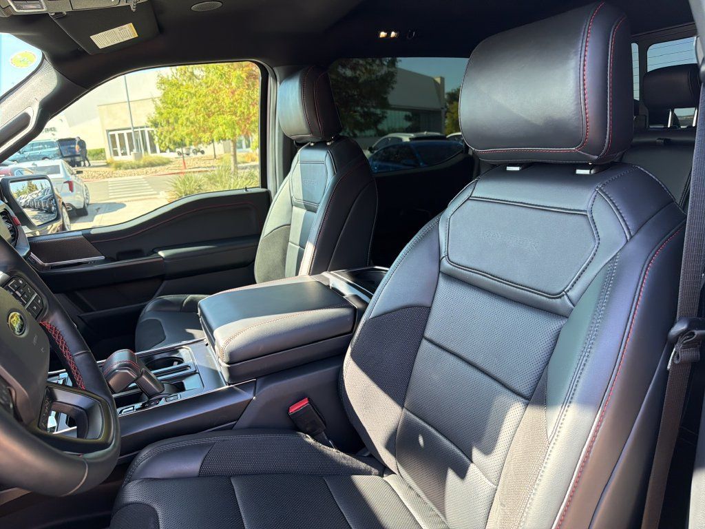 Used 2025 Ford F150 Raptor AWD/4WD image 21