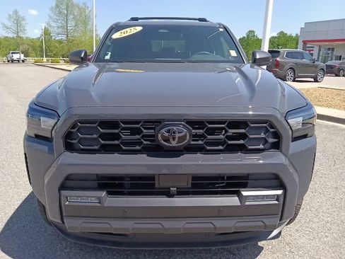 Used 2025 Toyota 4Runner TRD Off-Road AWD/4WD image 8