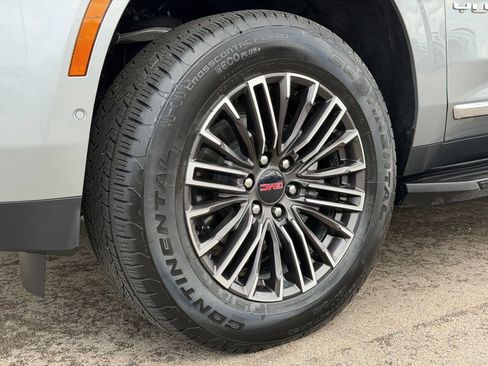Used 2026 GMC Yukon Elevation w/ LPO, Floor Liner Package AWD/4WD image 28