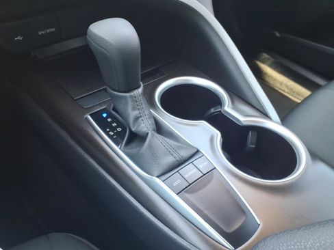 Certified 2024 Toyota Camry LE image 19