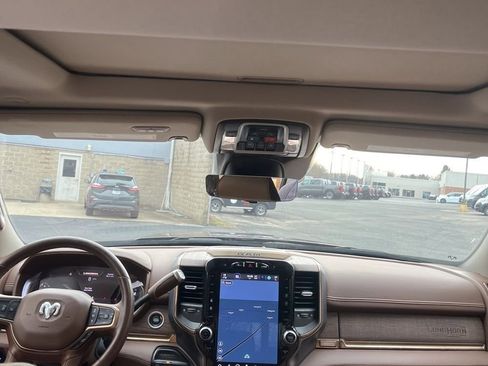 Used 2024 RAM 3500 Limited w/ Safety Group image 19