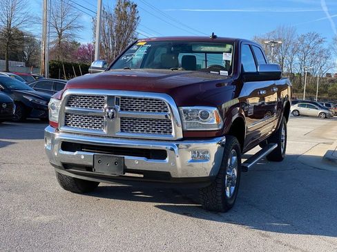 Used 2018 RAM 2500 Laramie image 3