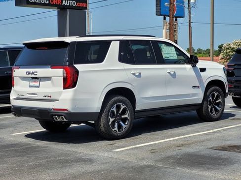 New 2026 GMC Yukon AT4 w/ AT4 Premium Package AWD/4WD image 4