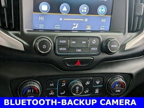 Used 2018 GMC Terrain SLT image 28