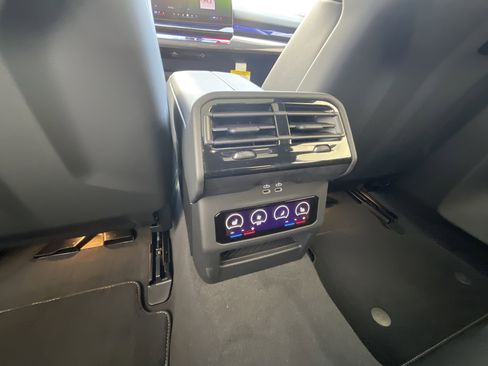 New 2026 BMW M5 w/ M Driver's Package image 27