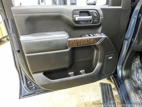 Used 2022 GMC Sierra 1500 Denali w/ Denali Premium Package AWD/4WD image 22