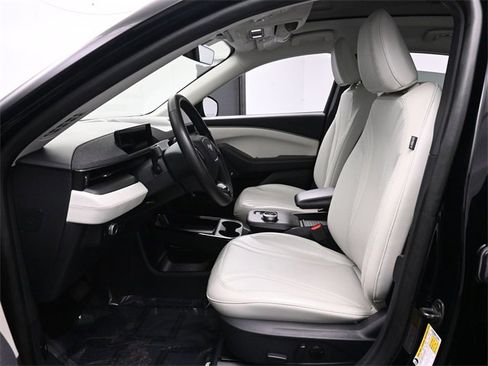 Used 2021 Ford Mustang Mach-E Premium image 10
