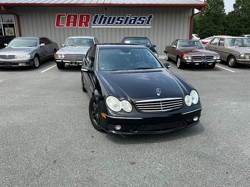 Used 2005 Mercedes-Benz C 55 AMG Sedan w/ Premium Pkg image 1