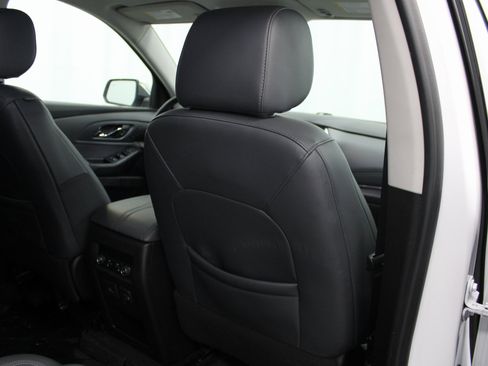 Used 2021 Chevrolet Traverse Premier w/ LPO, Floor Liner Package image 30