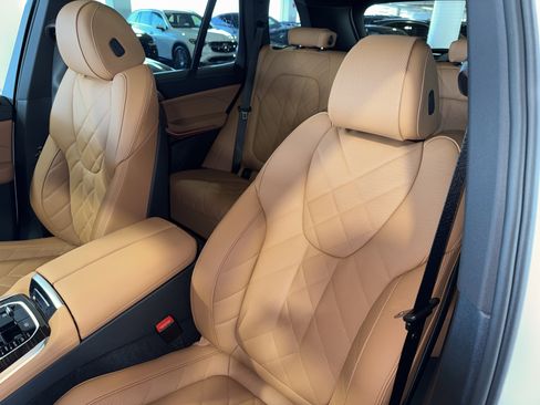 New 2026 BMW X5 xDrive50e w/ M Sport Package image 24