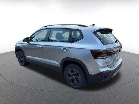 Used 2025 Volkswagen Taos S FWD image 5