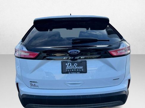 Used 2024 Ford Edge SEL w/ Convenience Package image 6