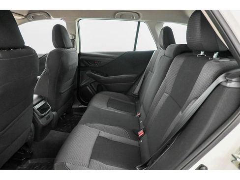Used 2024 Subaru Outback AWD/4WD image 27