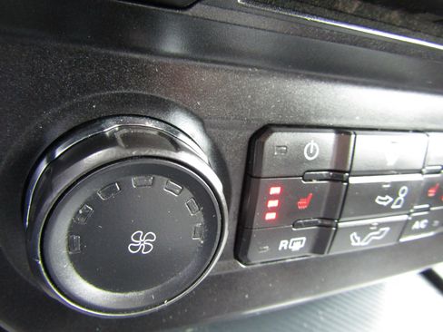 Used 2018 Ford F150 XLT w/ Equipment Group 302A Luxury image 23