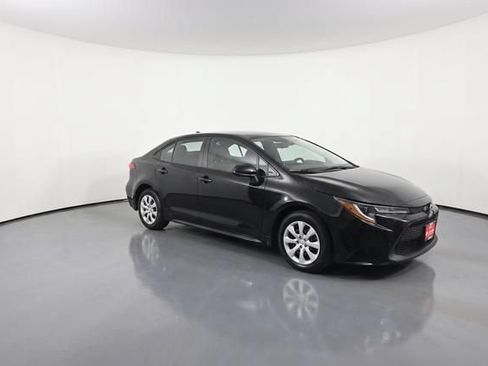Used 2024 Toyota Corolla LE FWD image 29