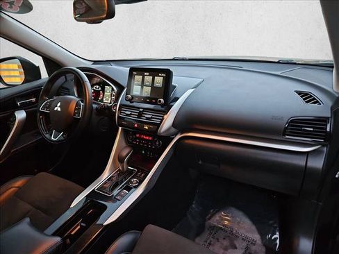Used 2025 Mitsubishi Eclipse Cross SE AWD/4WD image 22
