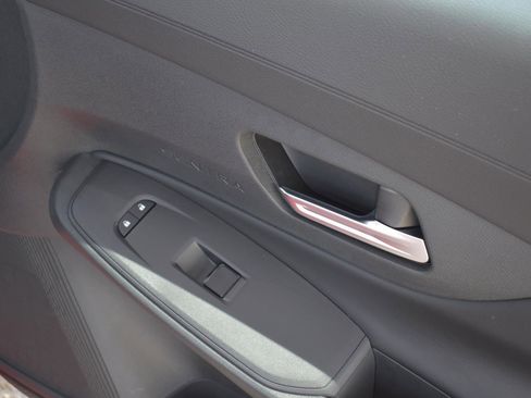 Used 2026 Nissan Sentra SV w/ SV Convenience Package FWD image 56