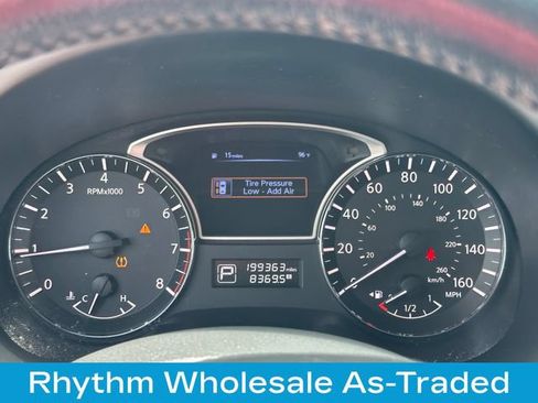 Used 2014 Nissan Altima 2.5 SV FWD image 27