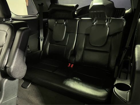 Used 2021 Ford Explorer Limited w/ Equipment Group 301A image 25