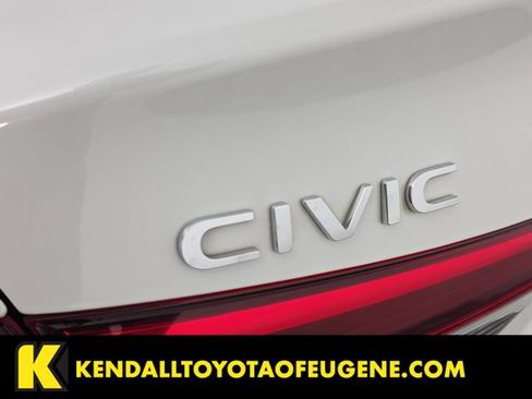 Used 2024 Honda Civic Sport image 11