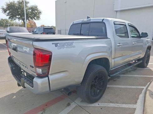 Used 2022 Toyota Tacoma SR image 6