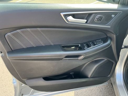Used 2020 Ford Edge ST w/ Cold Weather Package AWD/4WD image 11