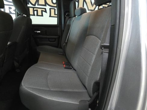 Used 2022 RAM 1500 Classic Warlock image 9