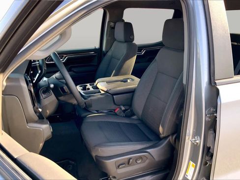 Used 2024 Chevrolet Silverado 1500 RST RWD image 8