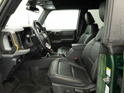 Used 2023 Ford Bronco Badlands image 22