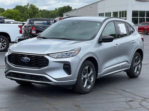 Used 2023 Ford Escape ST-Line w/ Tech Pack #1 AWD/4WD image 42