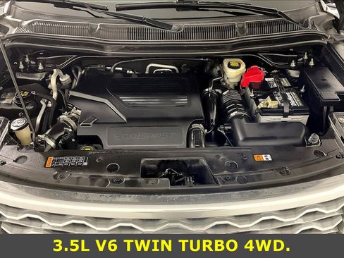 Used 2016 Ford Explorer Platinum AWD/4WD image 31