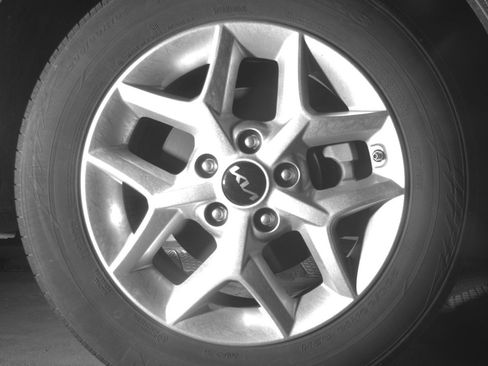 Used 2025 Kia Soul LX w/ LX Technology Package image 13