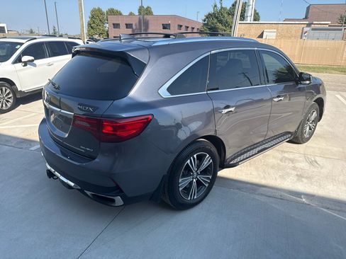 Used 2018 Acura MDX SH-AWD image 9
