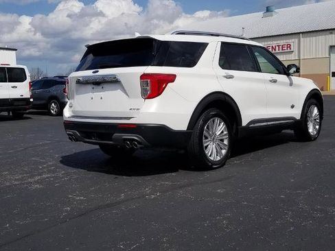 Certified 2022 Ford Explorer King Ranch w/ Premium Technology Package image 2