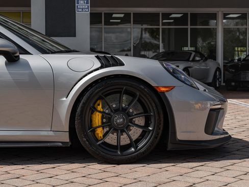 Used 2019 Porsche 911 GT3 RS RWD image 27