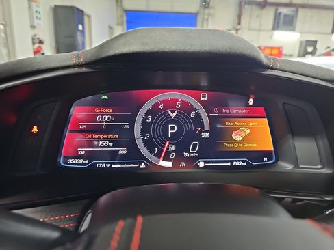 Used 2023 Chevrolet Corvette Stingray Premium Cpe w/ Z51 Performance Package RWD image 20