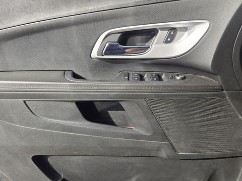 Used 2017 Chevrolet Equinox LT w/ Convenience Package image 23