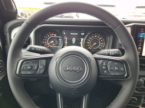 New 2026 Jeep Gladiator Willys image 9