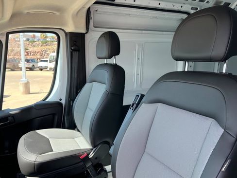 New 2026 RAM ProMaster 2500 FWD image 16