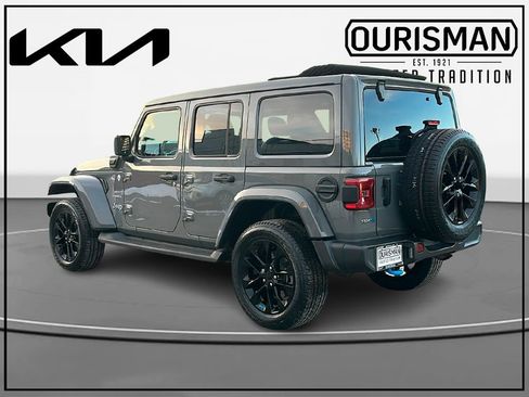 Used 2023 Jeep Wrangler Unlimited Sahara w/ Cold Weather Group image 3