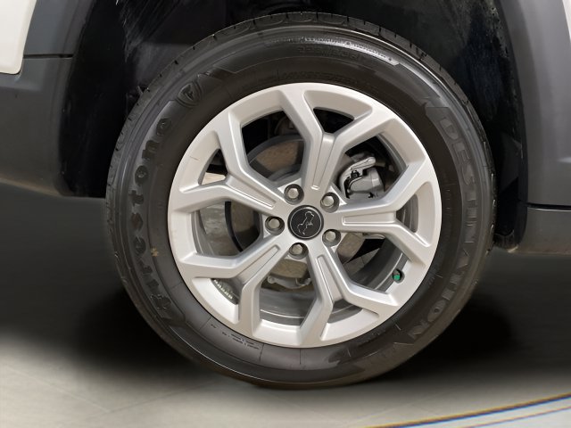 Used 2026 Jeep Compass Latitude AWD/4WD image 96