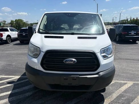 Used 2016 Ford Transit 250 130 Low Roof w/ Exterior Upgrade Package RWD image 8