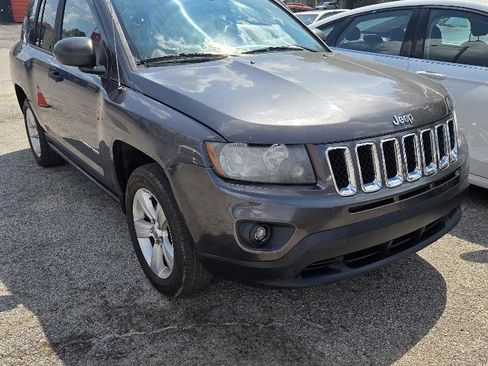 Used 2016 Jeep Compass Sport AWD/4WD image 2