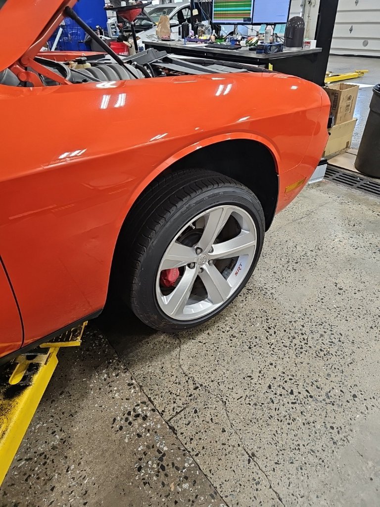 Used 2009 Dodge Challenger SRT8 RWD image 19