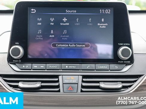 Used 2025 Nissan Altima 2.5 SV FWD image 36
