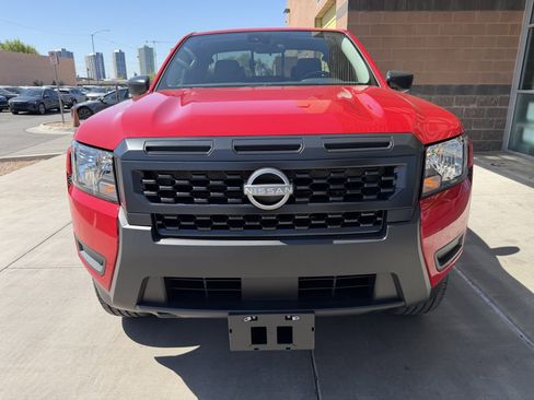Used 2025 Nissan Frontier S AWD/4WD image 10