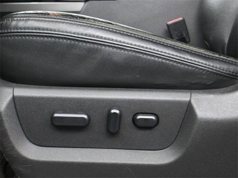 Used 2016 Ford F250 Platinum w/ Snow Plow Prep Package image 11