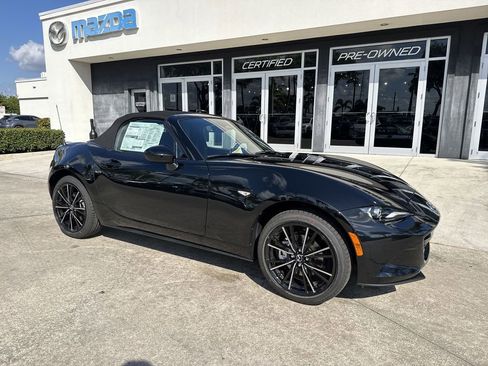 New 2026 MAZDA MX-5 Miata Grand Touring RWD image 6