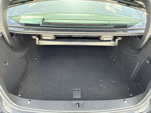 Used 2015 Mercedes-Benz E 350 4MATIC Sedan image 13