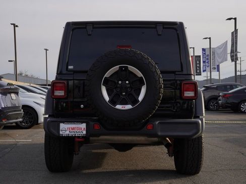Used 2018 Jeep Wrangler Unlimited Rubicon image 4